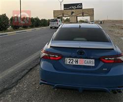 تۆیۆتا کامری